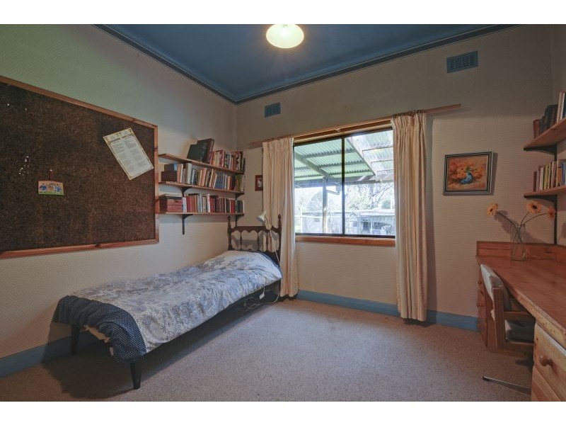 65 Walhalla Road, Moe VIC 3825