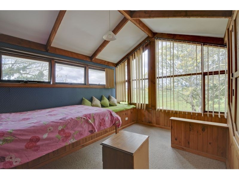 65 Walhalla Road, Moe VIC 3825