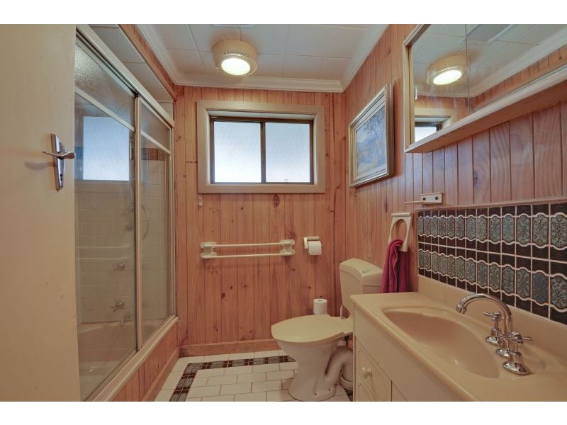 65 Walhalla Road, Moe VIC 3825