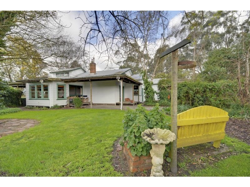 65 Walhalla Road, Moe VIC 3825