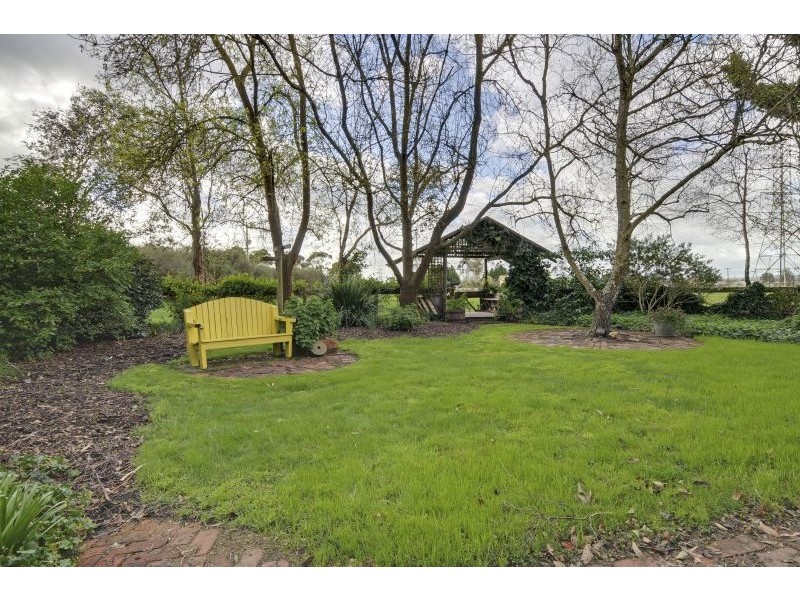 65 Walhalla Road, Moe VIC 3825