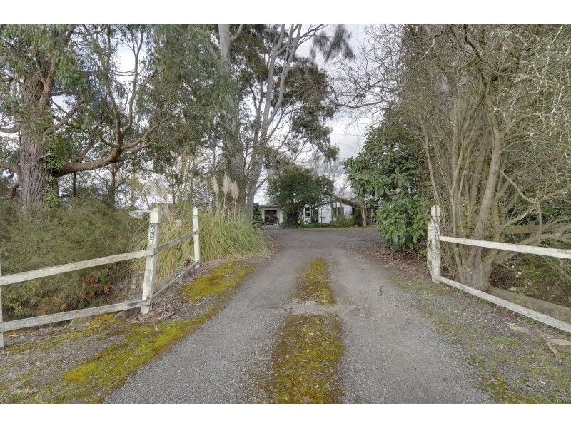 65 Walhalla Road, Moe VIC 3825