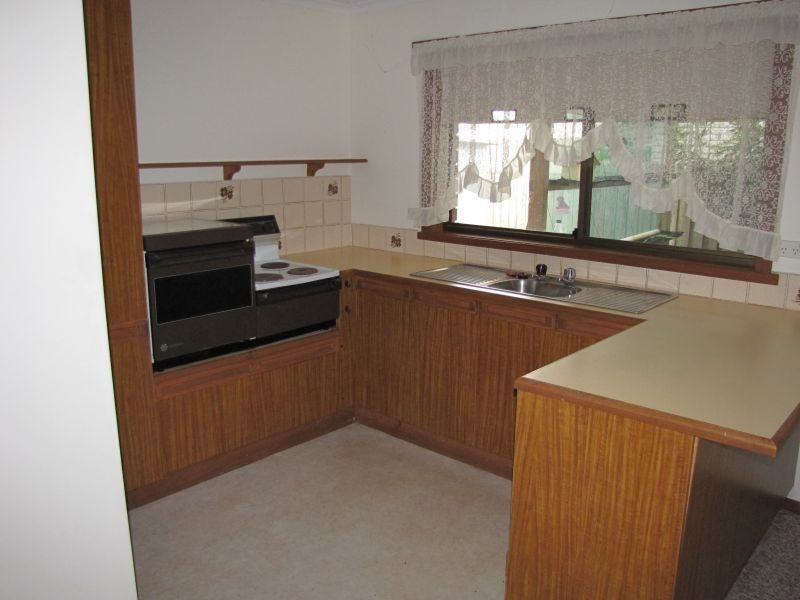 3/1 Baxter Court, Moe VIC 3825