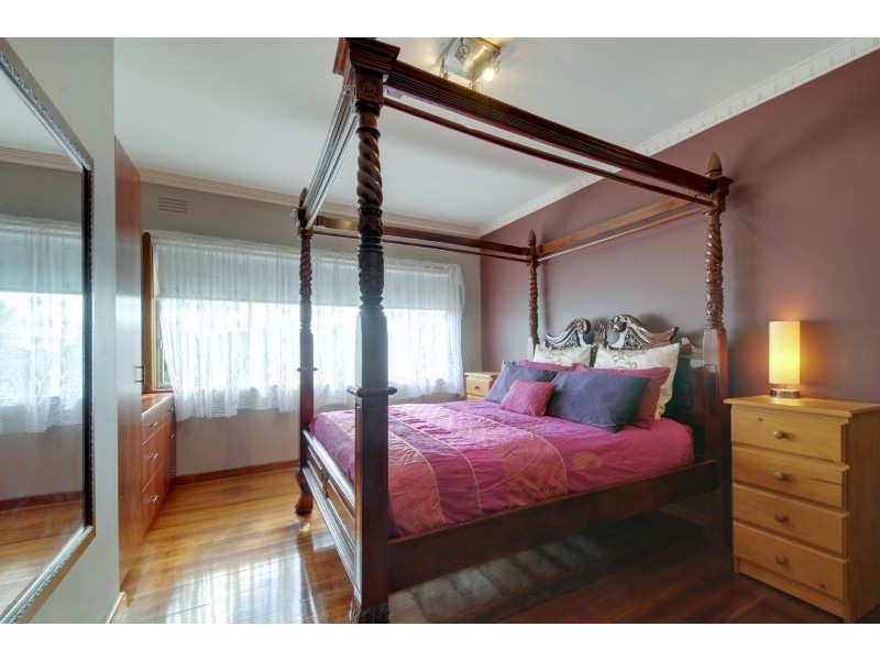 26 Guy Street, Newborough VIC 3825