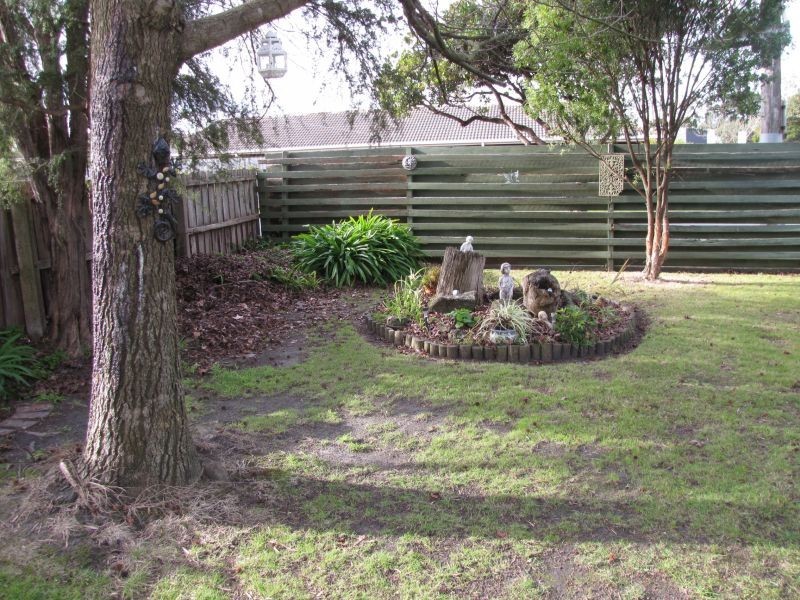 1 Tresswell Avenue, Newborough VIC 3825