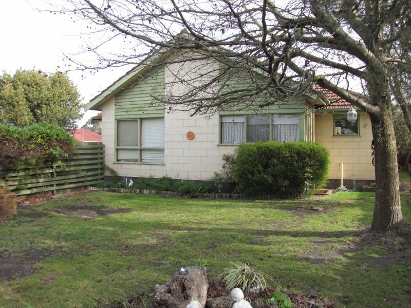 1 Tresswell Avenue, Newborough VIC 3825