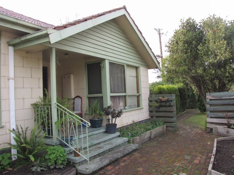 1 Tresswell Avenue, Newborough VIC 3825