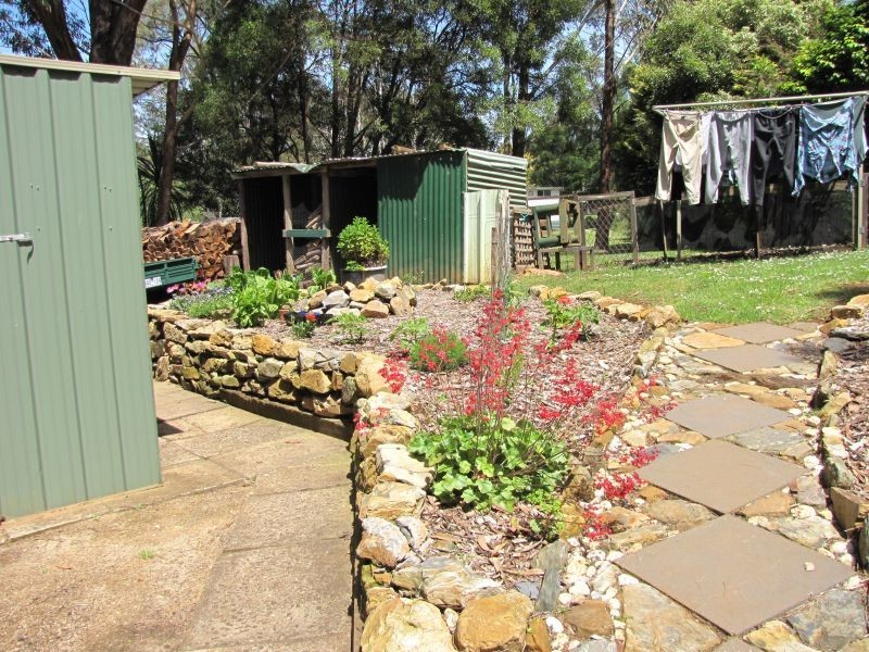 10-12 Littleboy Crescent, Rawson VIC 3825