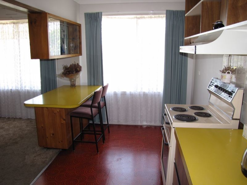 13 Charles Street, Moe VIC 3825