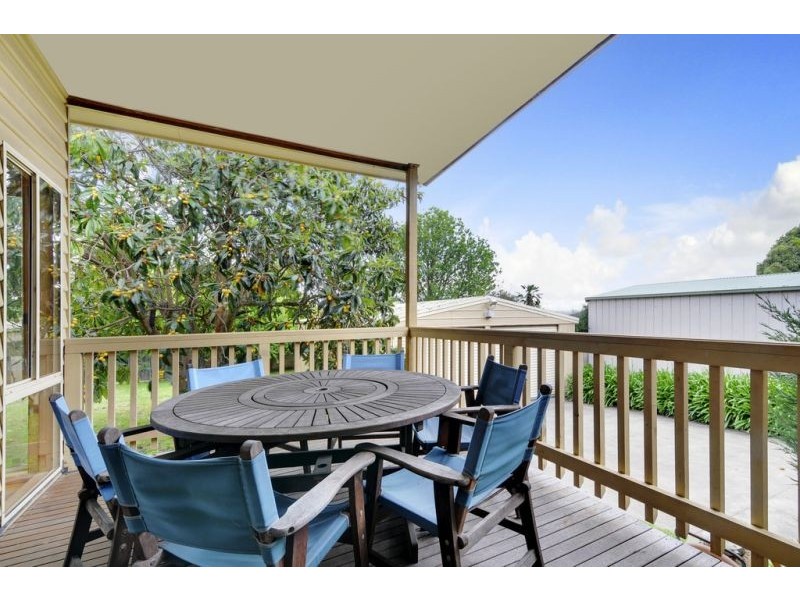 27 Durham Road, Newborough VIC 3825