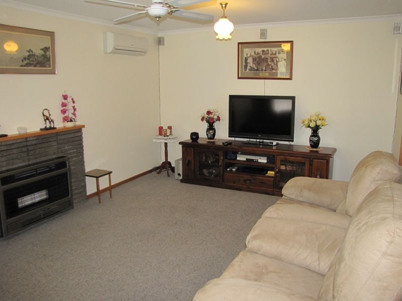 262 Old Sale Road, Newborough VIC 3825