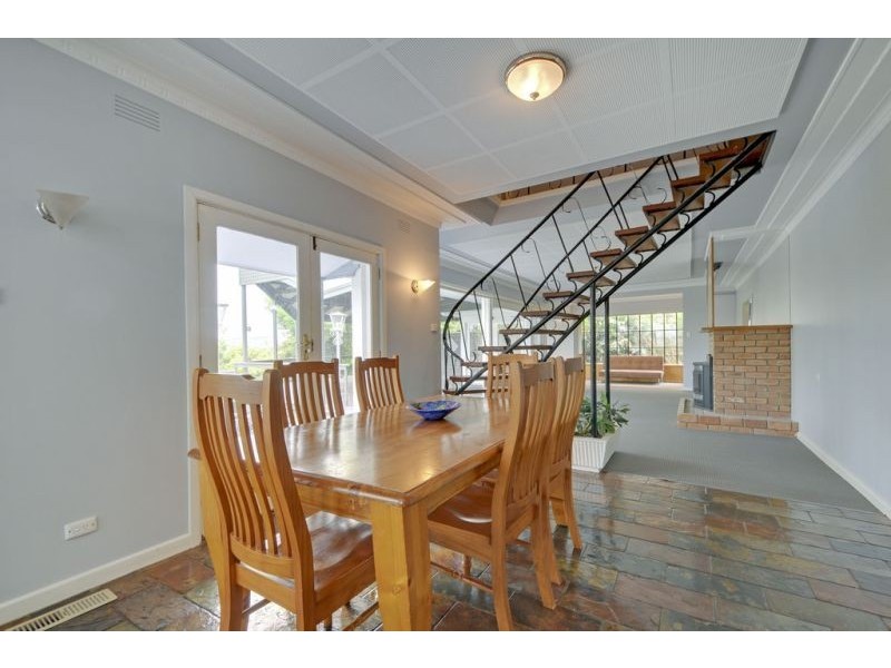 15-17 Lisle Street, Moe VIC 3825