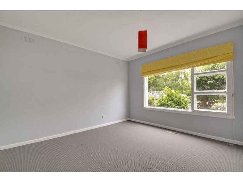 15-17 Lisle Street, Moe VIC 3825