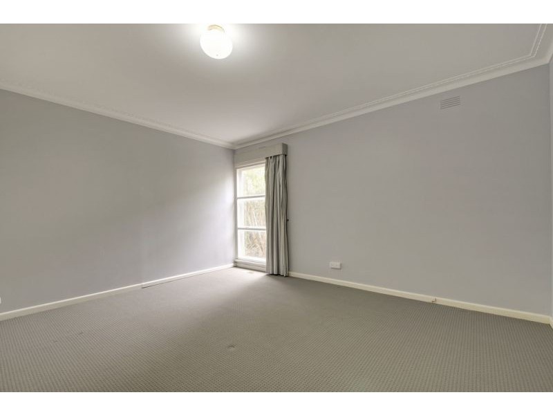 15-17 Lisle Street, Moe VIC 3825