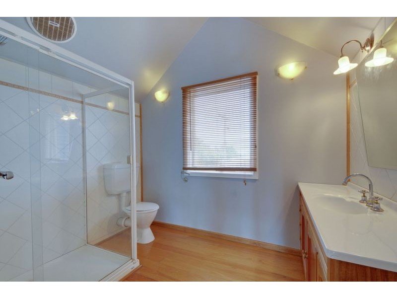 15-17 Lisle Street, Moe VIC 3825