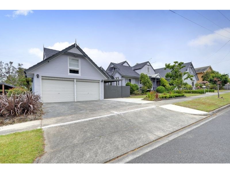 15-17 Lisle Street, Moe VIC 3825