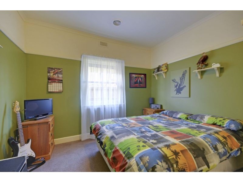 6B Vale Street, Moe VIC 3825