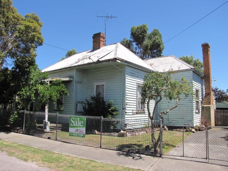 2 Mervyn Street, Moe VIC 3825