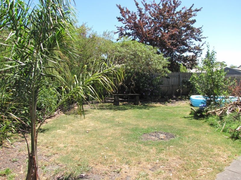 2 Mervyn Street, Moe VIC 3825