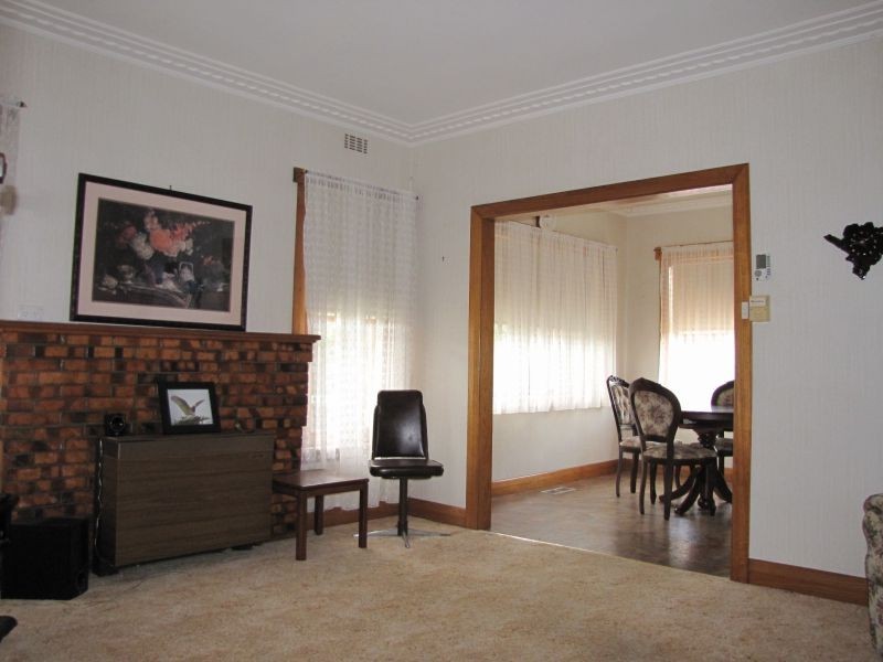 2 Belvedere Court, Newborough VIC 3825