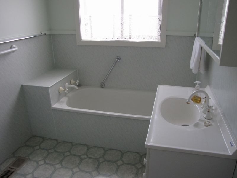 2 Belvedere Court, Newborough VIC 3825