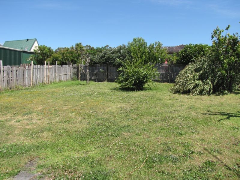 19 Hampton Street, Moe VIC 3825