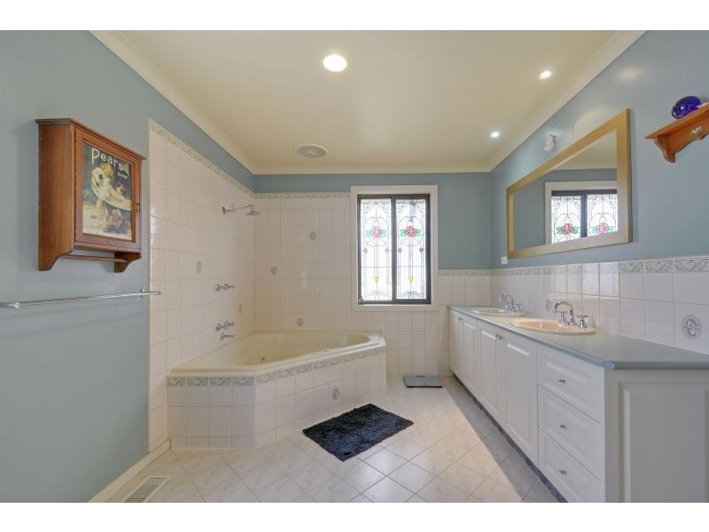 34 May Street, Moe VIC 3825