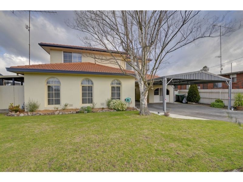 34 May Street, Moe VIC 3825