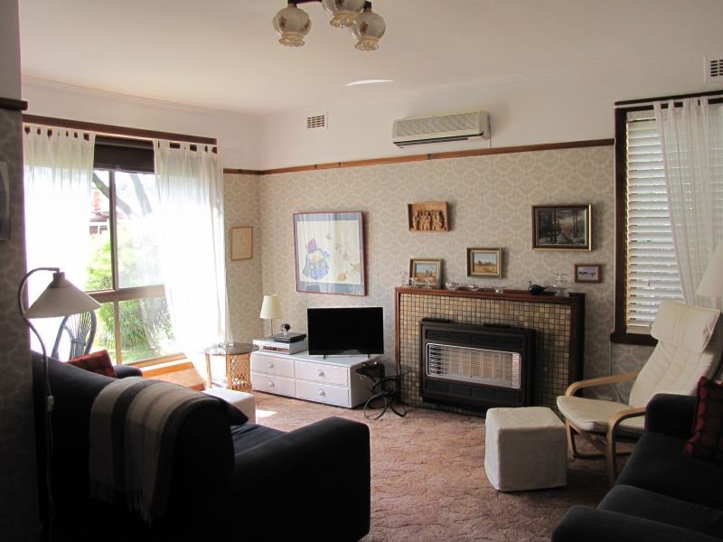 12 Prince Street, Moe VIC 3825