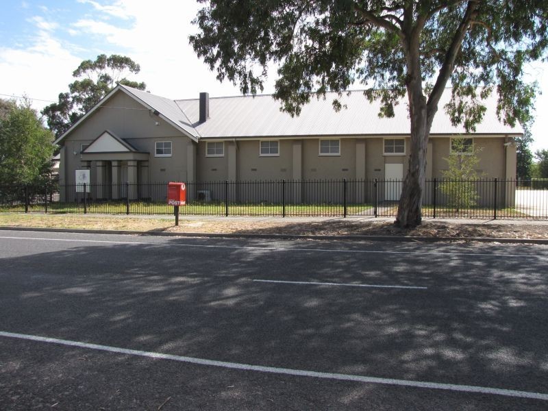 4 High Street, Moe VIC 3825