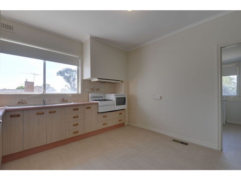9 Lincoln Street, Moe VIC 3825