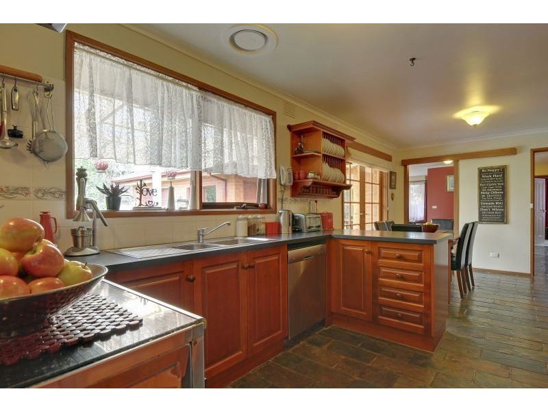 2 Morello Court, Moe VIC 3825