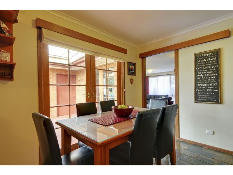 2 Morello Court, Moe VIC 3825