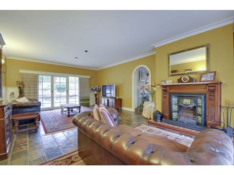 727 Moe Walhalla Road, Tanjil South VIC 3825