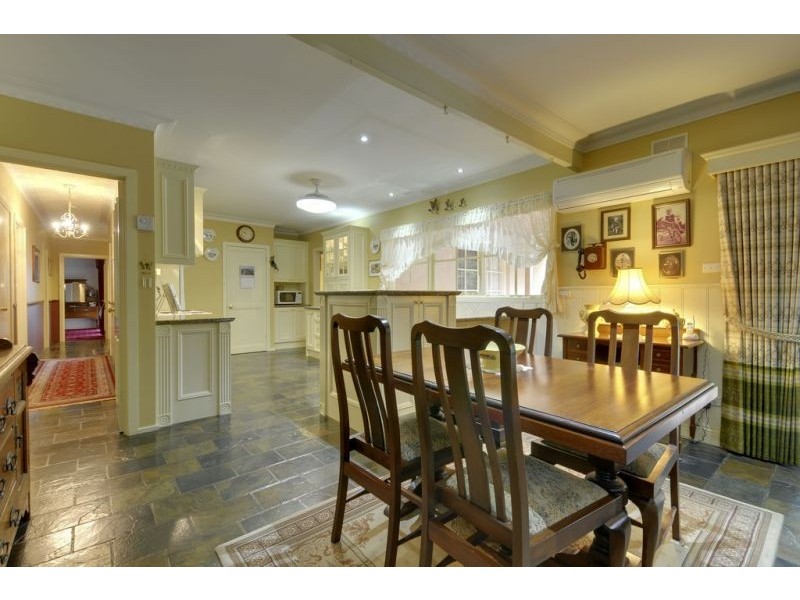 727 Moe Walhalla Road, Tanjil South VIC 3825