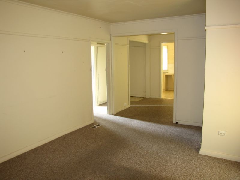 66 Elizabeth Street, Moe VIC 3825