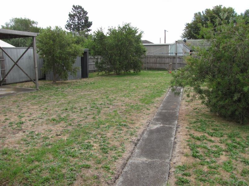 66 Elizabeth Street, Moe VIC 3825