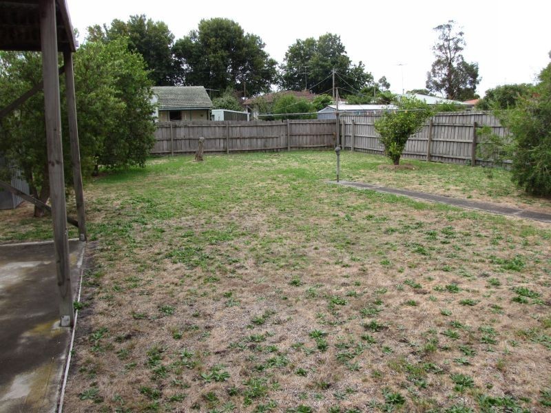 66 Elizabeth Street, Moe VIC 3825