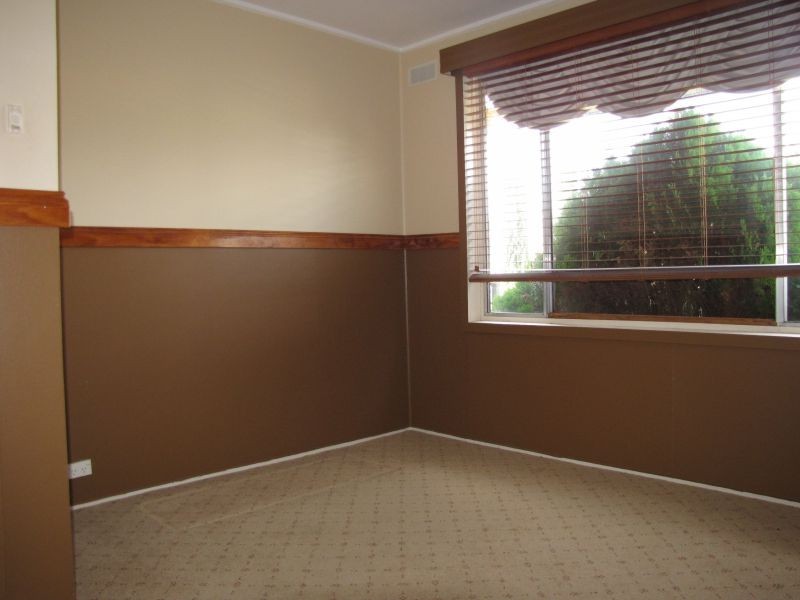 24 Mirboo Street, Newborough VIC 3825