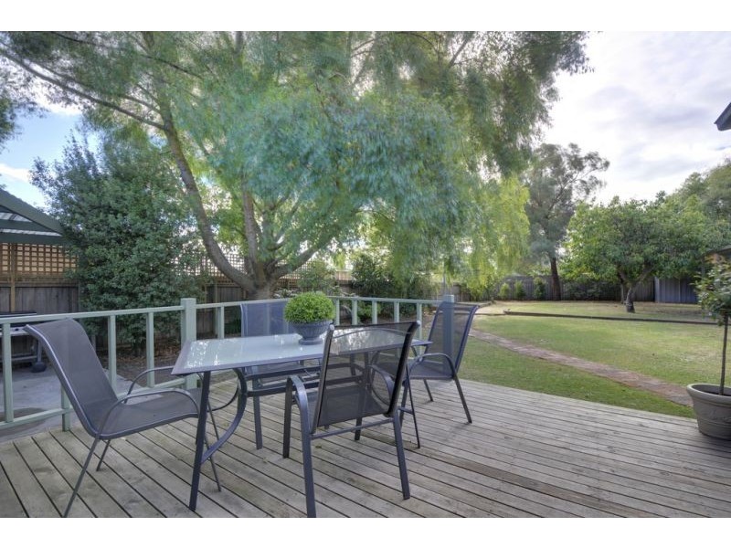 7 Bealiba Road, Moe VIC 3825