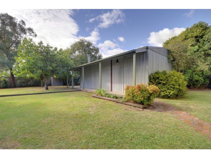 7 Bealiba Road, Moe VIC 3825
