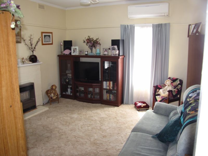 69 Vale Street, Moe VIC 3825