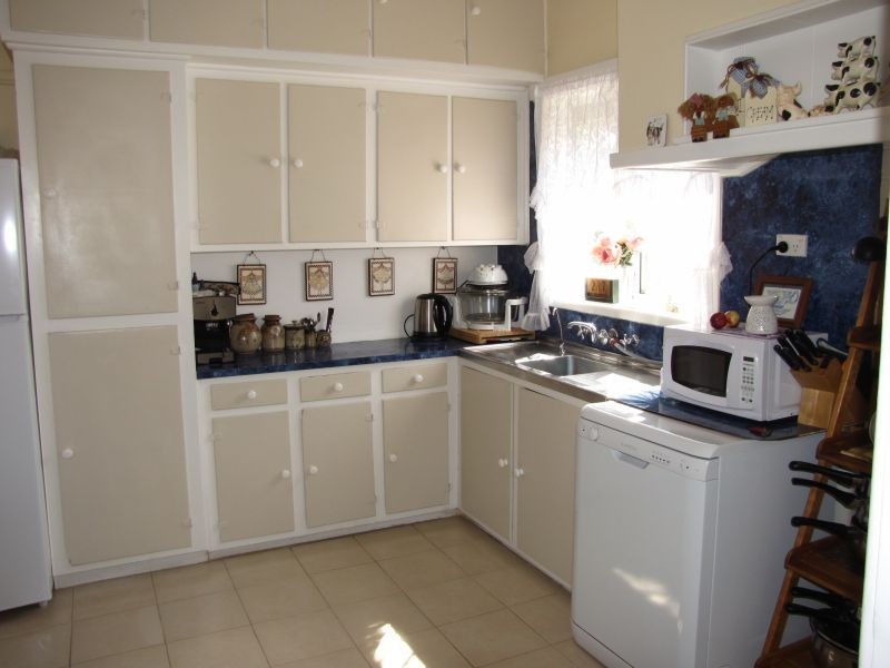 69 Vale Street, Moe VIC 3825