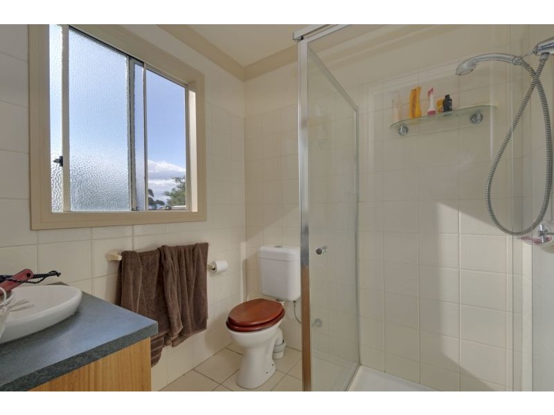 121 Monash Road, Newborough VIC 3825