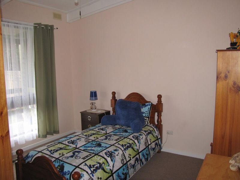 20 Thoresby Street, Newborough VIC 3825