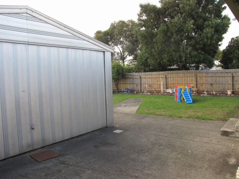 20 Thoresby Street, Newborough VIC 3825
