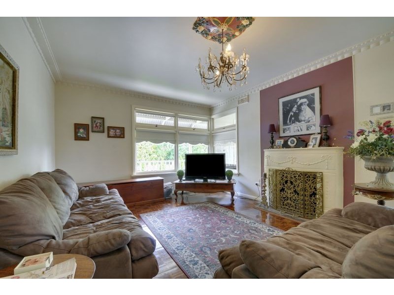 20 Central Avenue, Newborough VIC 3825