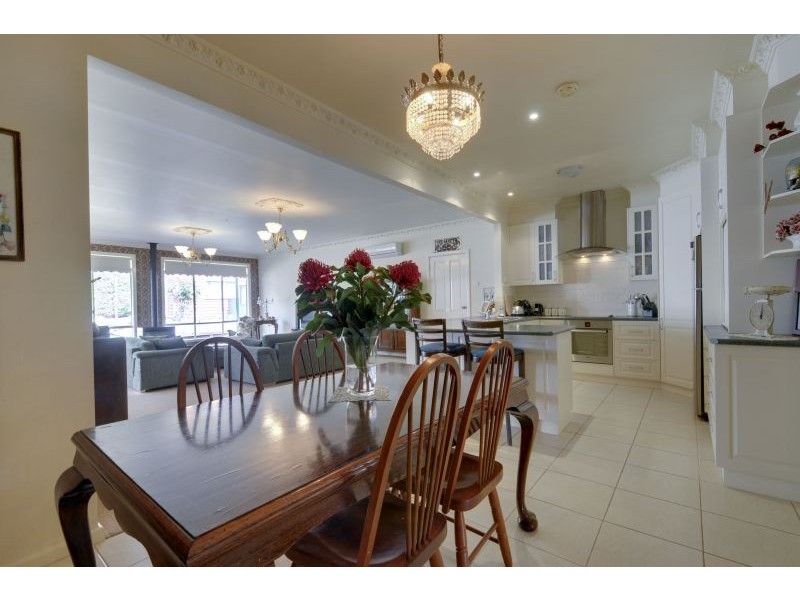 20 Central Avenue, Newborough VIC 3825