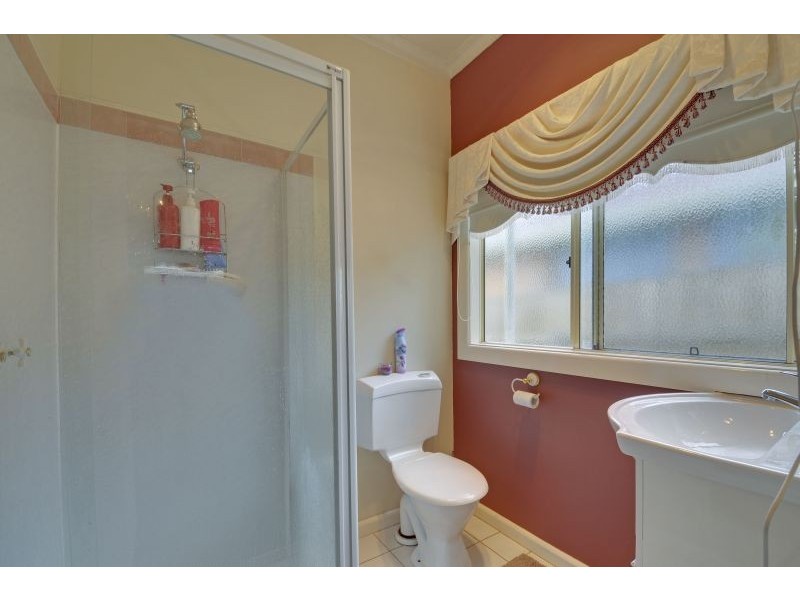 20 Central Avenue, Newborough VIC 3825