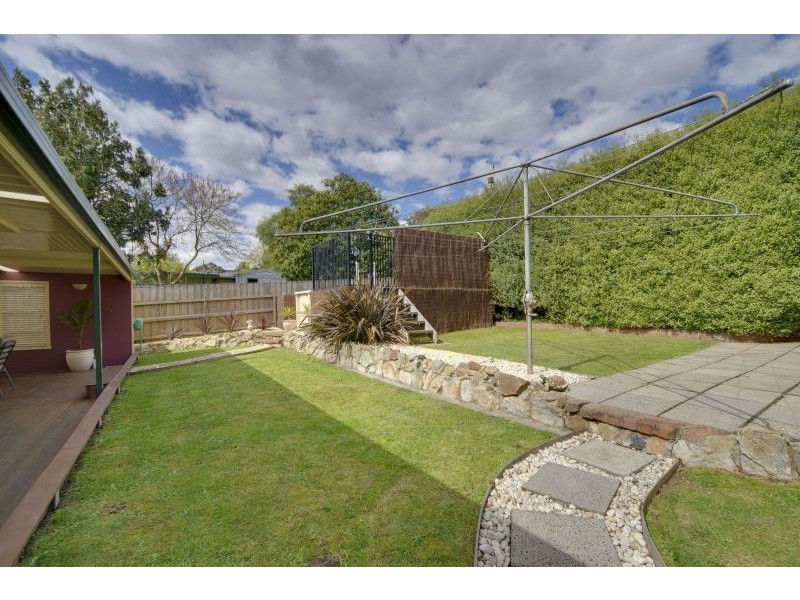 20 Central Avenue, Newborough VIC 3825